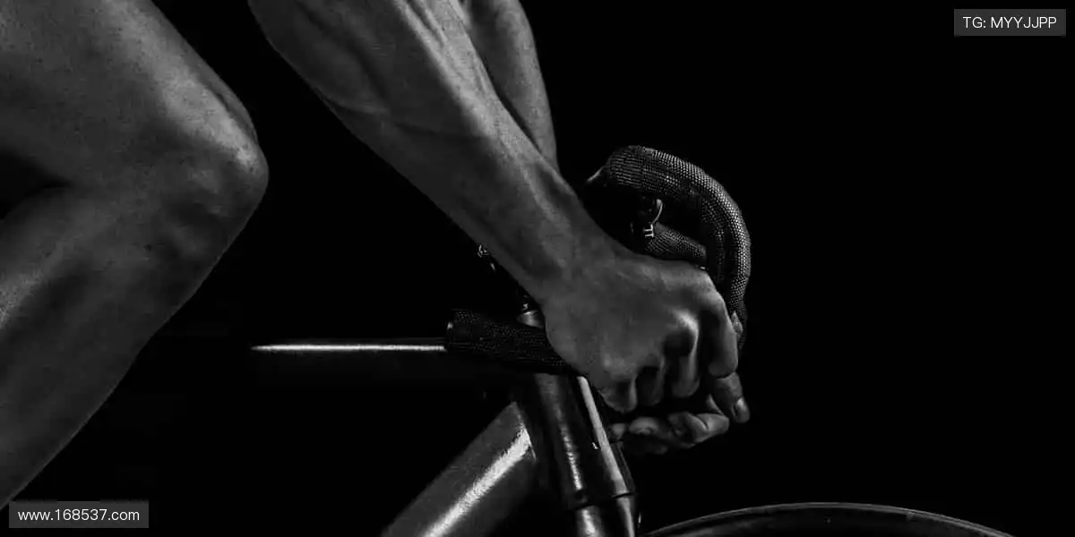 弹幕狂欢,万人同屏共热血!💬🔥